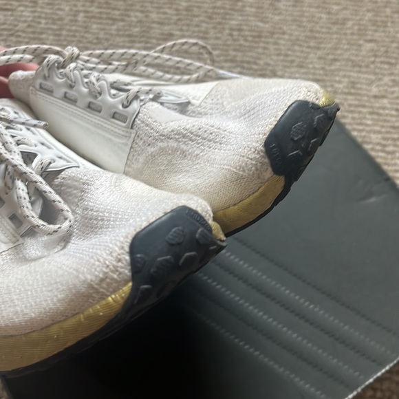 Adidas NMD_R1 - Picture 3 of 7